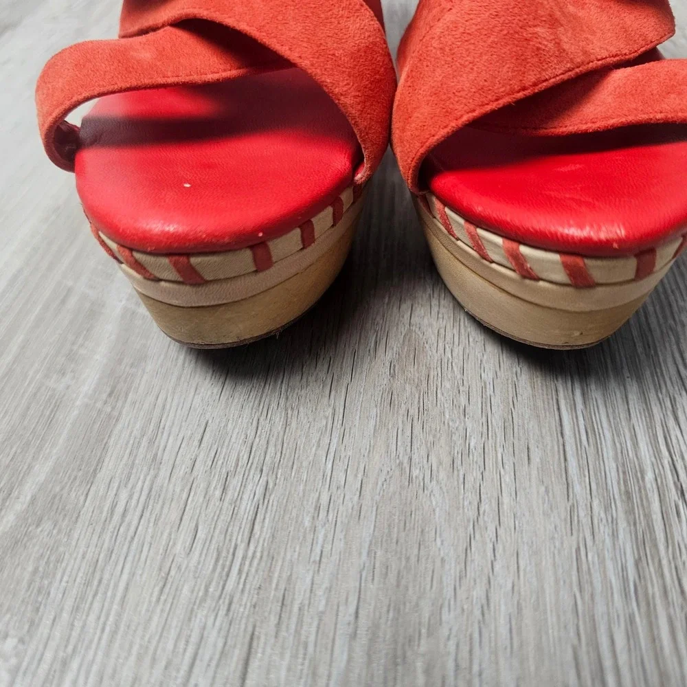 VC Signature Lene Wedge Sandals Women 8.5 Red Suede Wood Platform 70s Boho